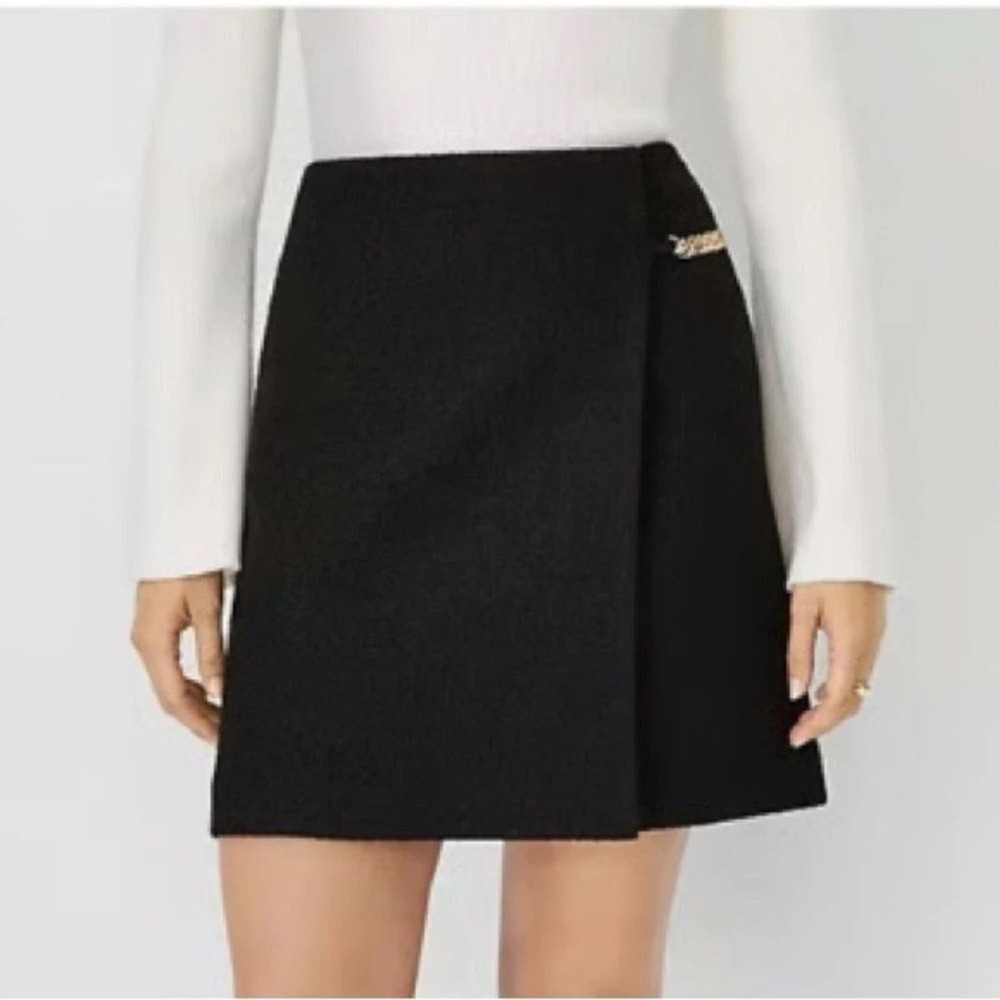Ann Taylor Black Tweed Chain Detail Wrap Mini Skirt Size 4 NWT
